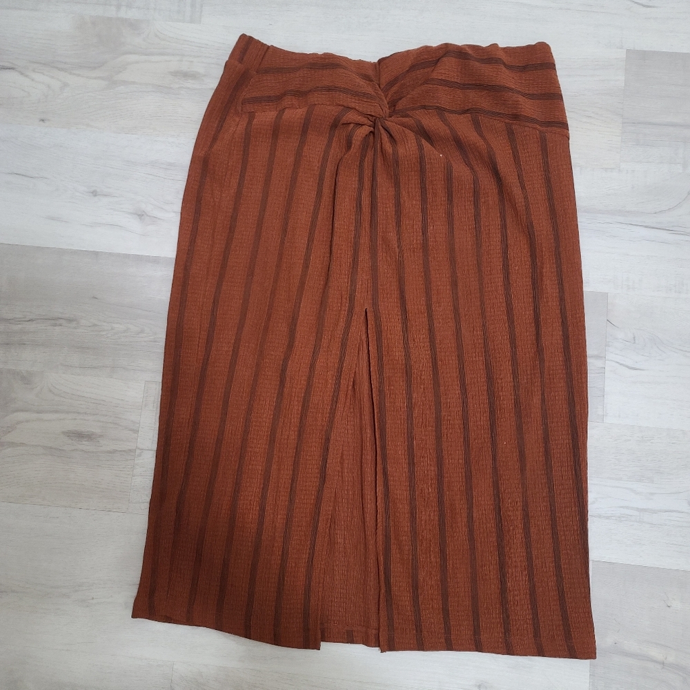 H&M Ruched high slit Skirt